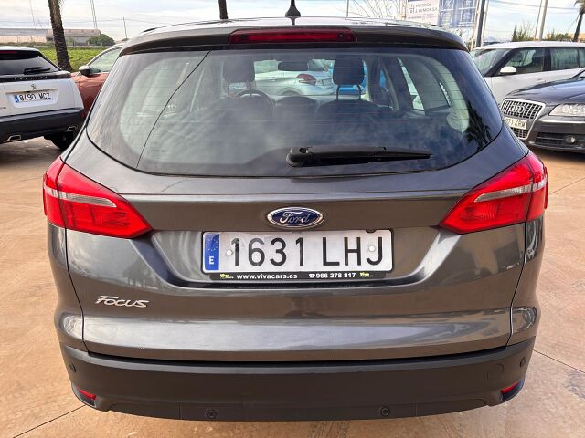 FORD FOCUS TITANIUM ESTATE 1.5 TDCI AUTO SPANISH LHD IN SPAIN 80000 MILES 2017